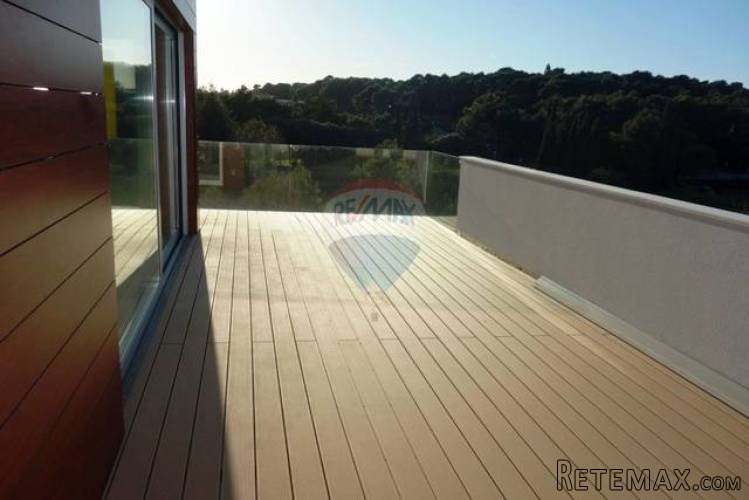 KVALITETAN PENTHOUSE U ROVINJU - BLIZINA PLAŽE - 5