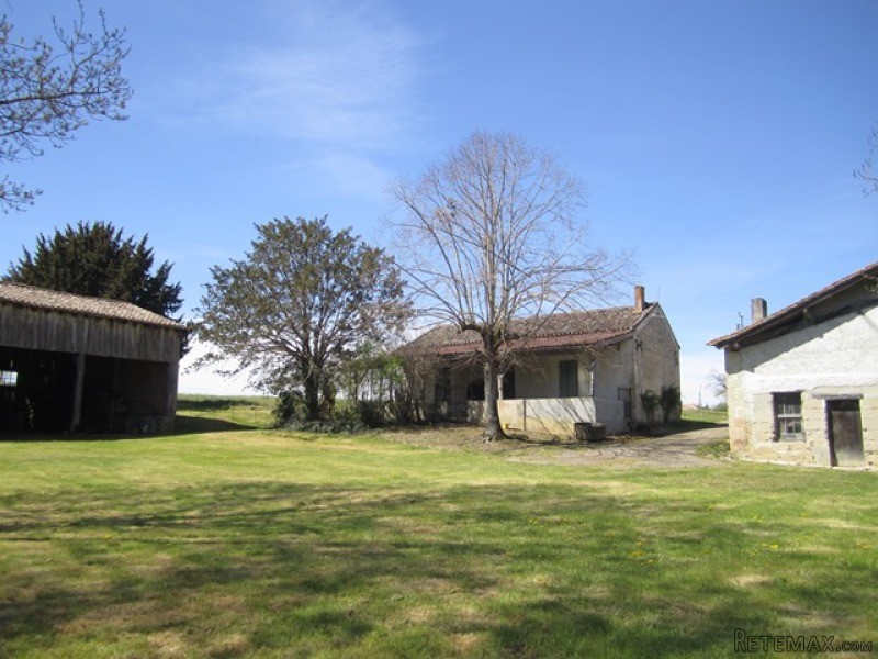 Situated In Idyillic French Countryside.. - 2