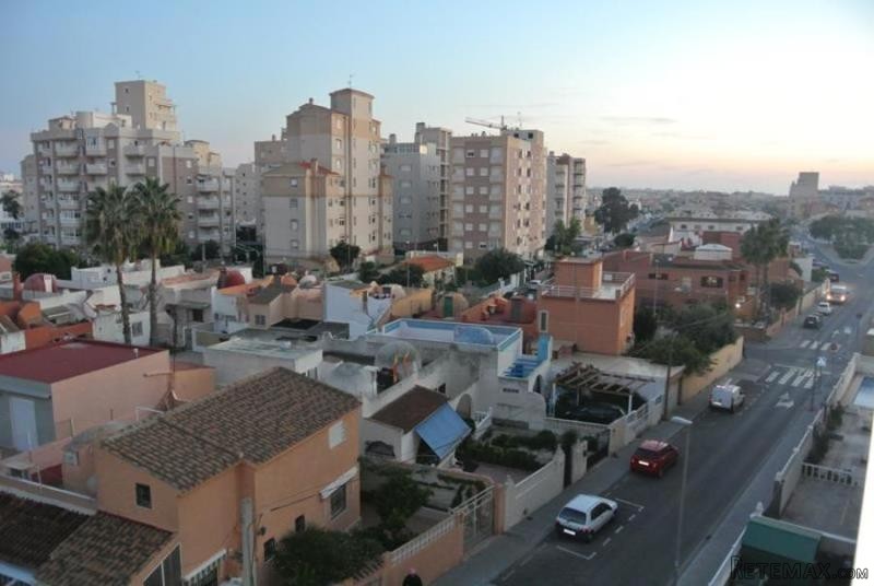 2 Bedrooms - Apartment - Alicante - For..