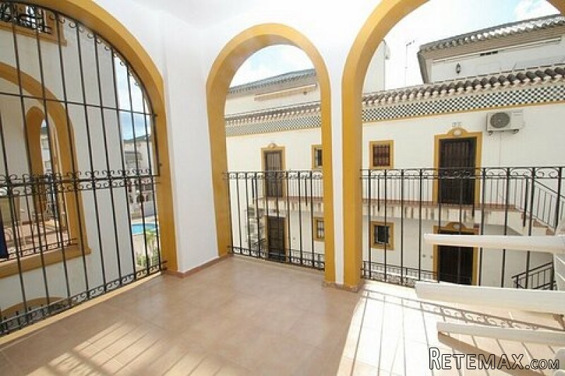 2 Bed Beach Apartment - 300 Metres from..