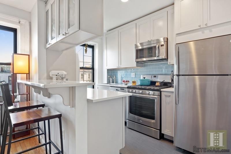 2 bedroom Apartment For Sale: 393 8TH.. - 2