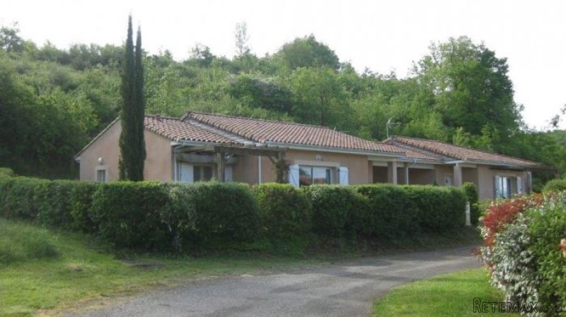 3 Bedrooms - House - Midi-Pyrenees -..