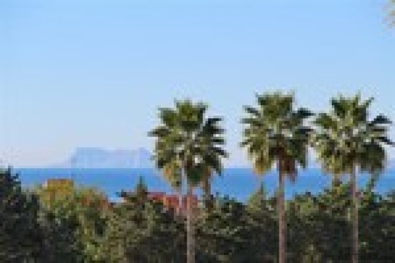 Apartment For Sale In Estepona..