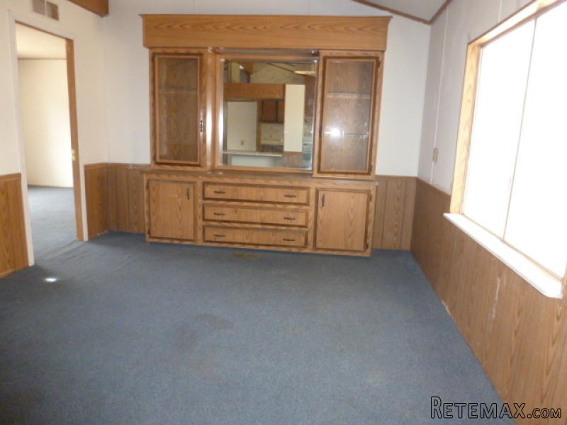 24950 Paseo Robles Barstow, CA, 92311..