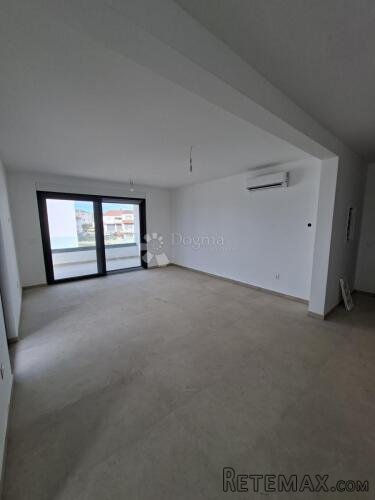 PENTHOUSE OZNAKE S6-CRVENE KUĆE - 3