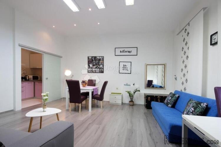 RIJEKA CENTAR STUDIO APP 57M2 + 20M2 POSLOVNI PROSTOR