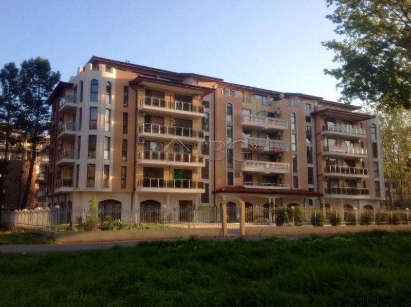 Large 1-bedroom apartment for sale in..