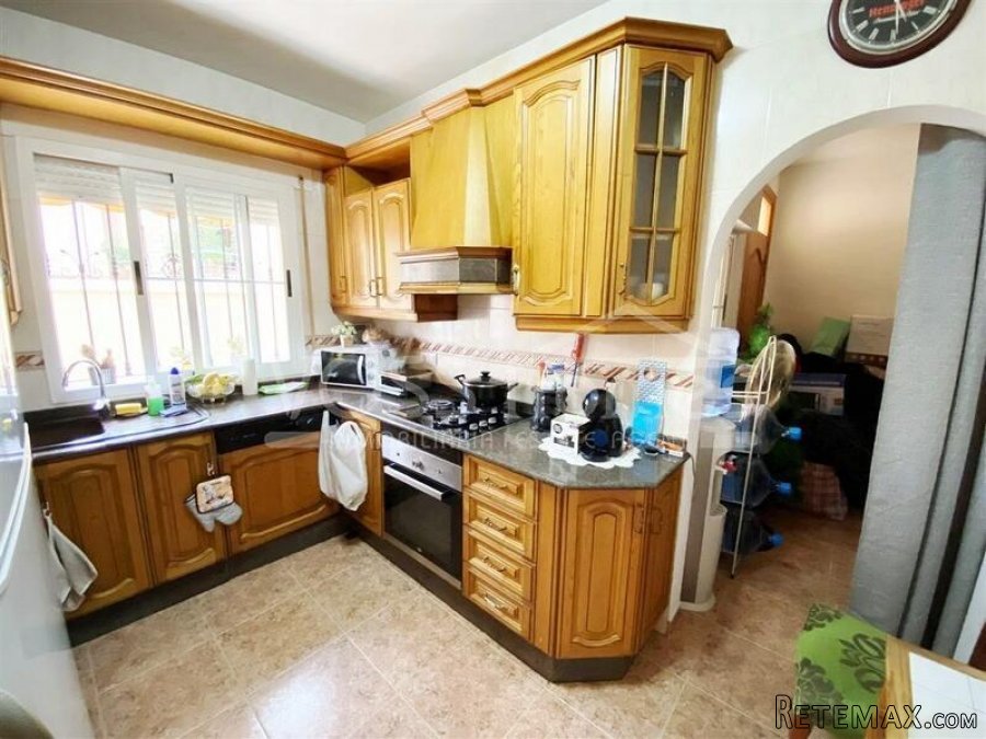 NEW LISTING TO VOSS HOMES - A two storey 132m2 town house.. - 6