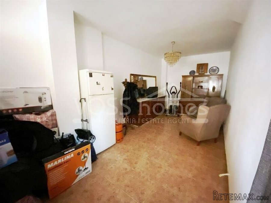 NEW LISTING TO VOSS HOMES - A two storey 132m2 town house.. - 7