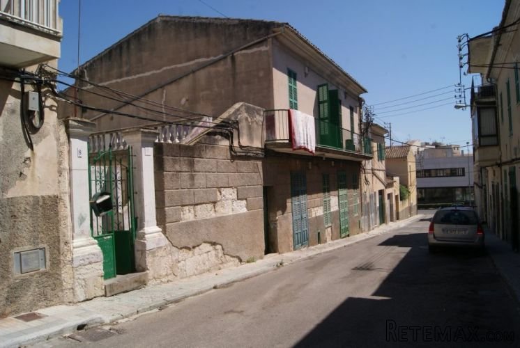 In the district of Sa Torre of the town, Sensational plot.. - 2