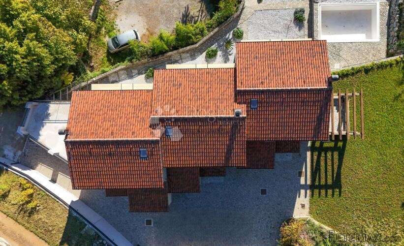 Premium kuća u nizu – Bazen, garaža. - 2
