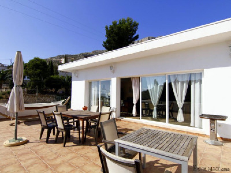 4 Bedrooms - Villa - Alicante - For Sale - 2