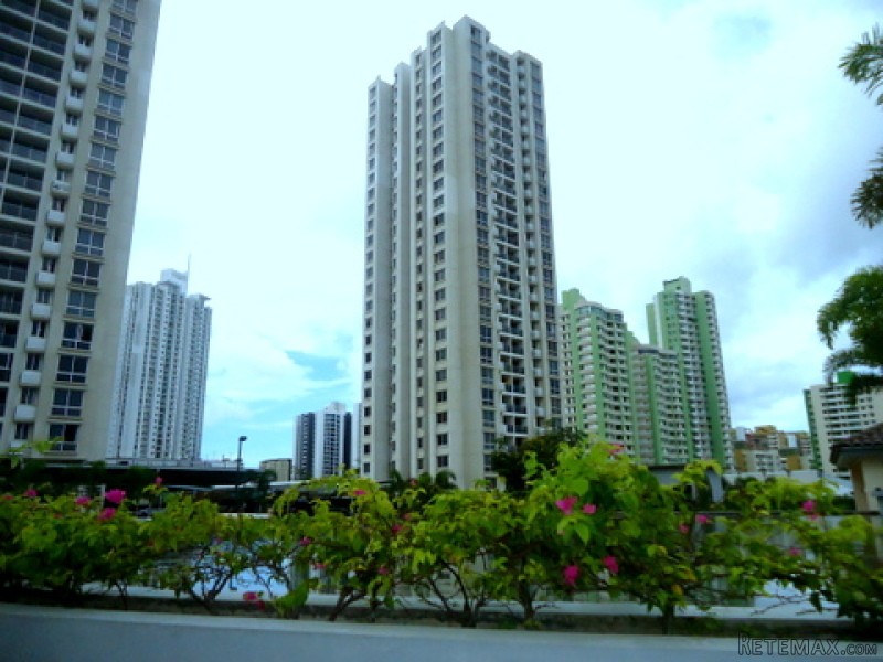 PH Rokas Apartment for Sale or RentPH..