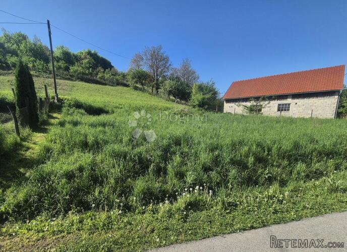 Građevinsko zemljište 1.190m² nadomak Sv. Križa Začretja!