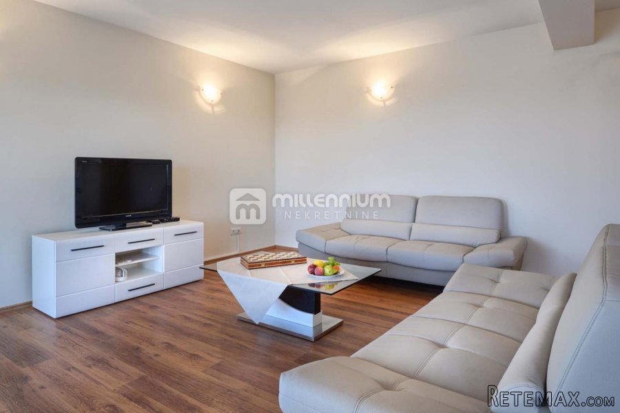 Istra, okolica Poreča, samostojeća vila s bazenom - 4