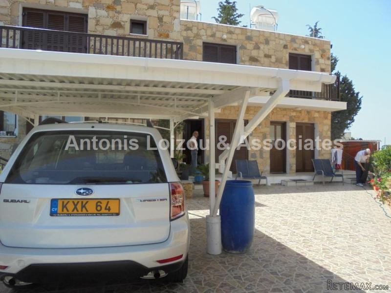 Stone House/Commercial use Tala Village.. - 2