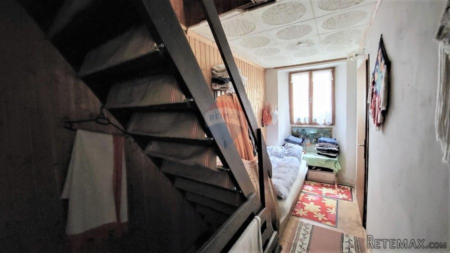 Istra, Buje, autohtona kuća s velikim potencijalom - 7