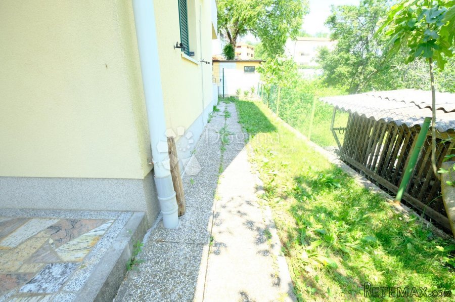 Apartman s okućnicom blizu mora - 8