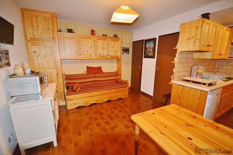 1 Bedroom Apartment, Morzine - 2