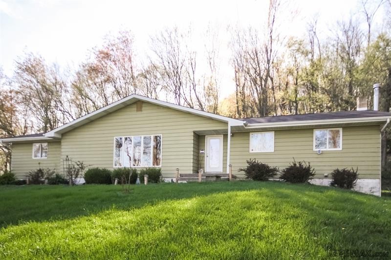 3 bedroom House For Sale: 14 Blossom..