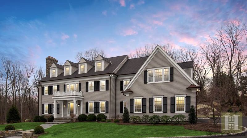 6 bedroom House For Sale: 674 CARTER..