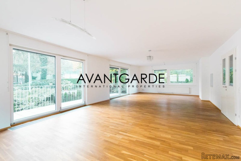 Modern and spacious apartment
