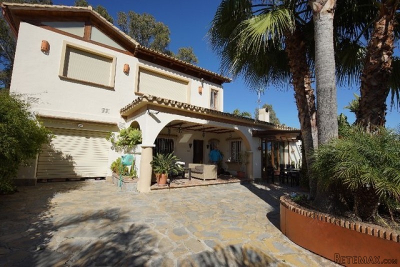 5 Bedrooms - Villa - Malaga - For Sale - 2