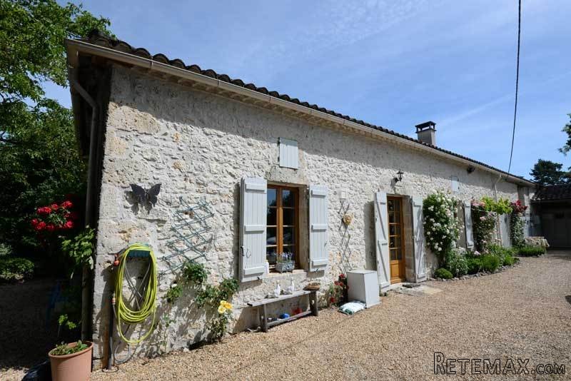 Pretty Stone House In An Acre - 2