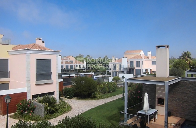 Modern Contemporary 2 Bedroom Apartment.. - 2