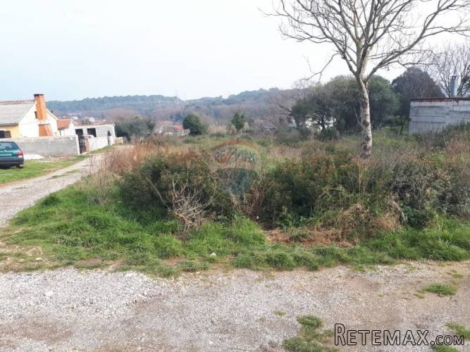 Građevinsko zemljište u Vintijanu, 817m2 - 2
