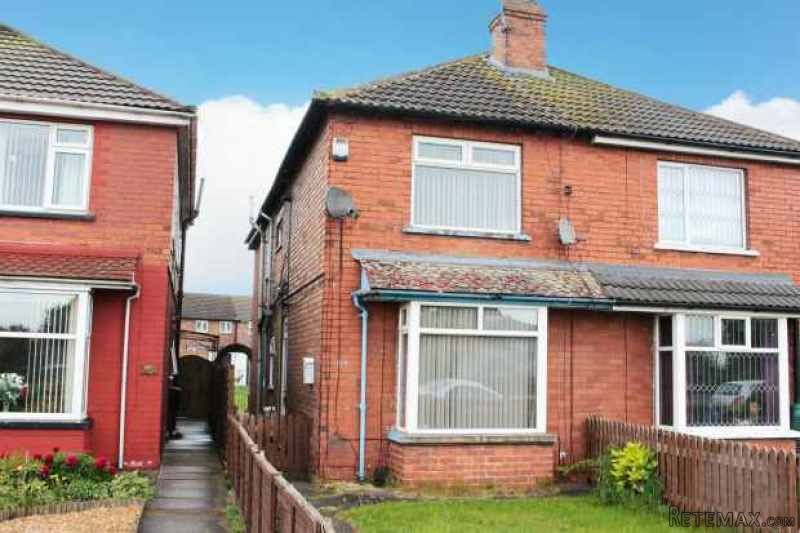 3 bedroom, Semi-detached House house..