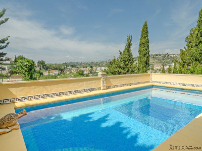 4 Bedrooms - Villa - Alicante - For Sale - 2
