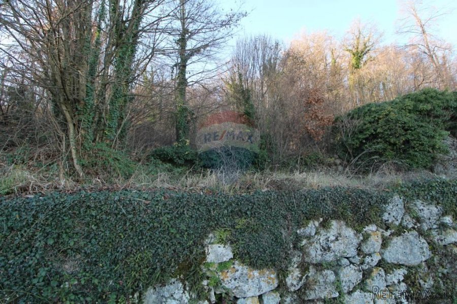 Građevinski teren Kućeli-Matulji 4080m2 - 2