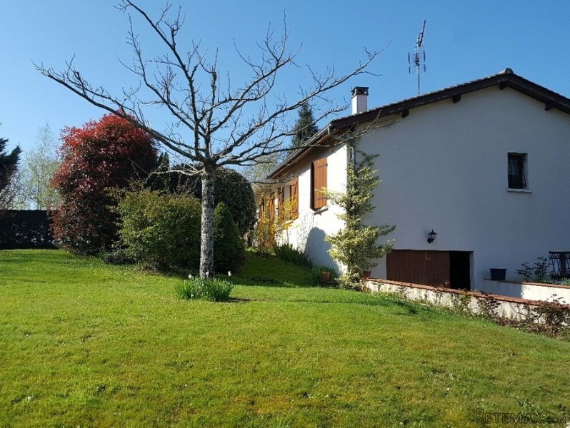 2 Bedroom Villa With Garden, Terrace.. - 2