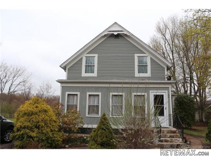 4 Bedrooms - Colonial - CT - For Sale - 2