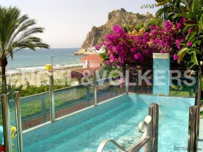 Unbeatable Views Over The Poniente Beach