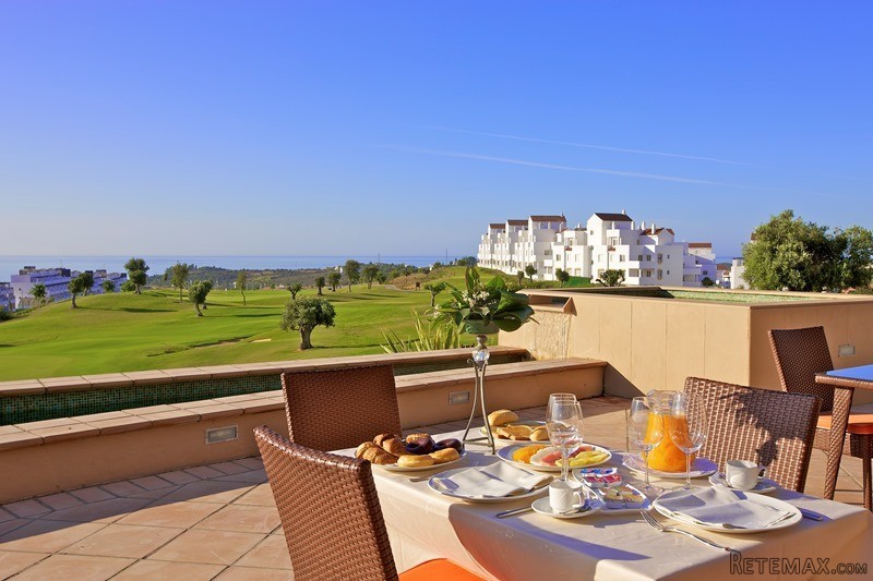 2 Bedroom Apartment - Estepona