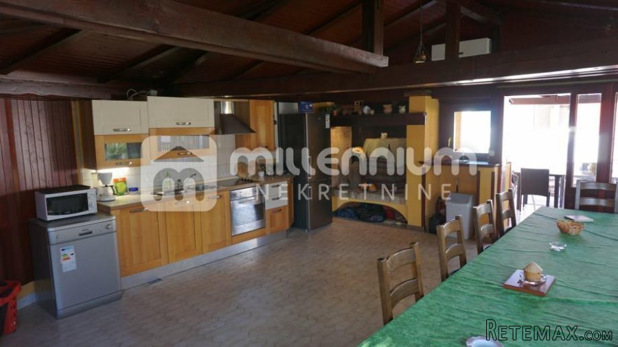 Istra, okolica Pule, kuća-stancija od 726.57m2 smještajnog p.. - 5