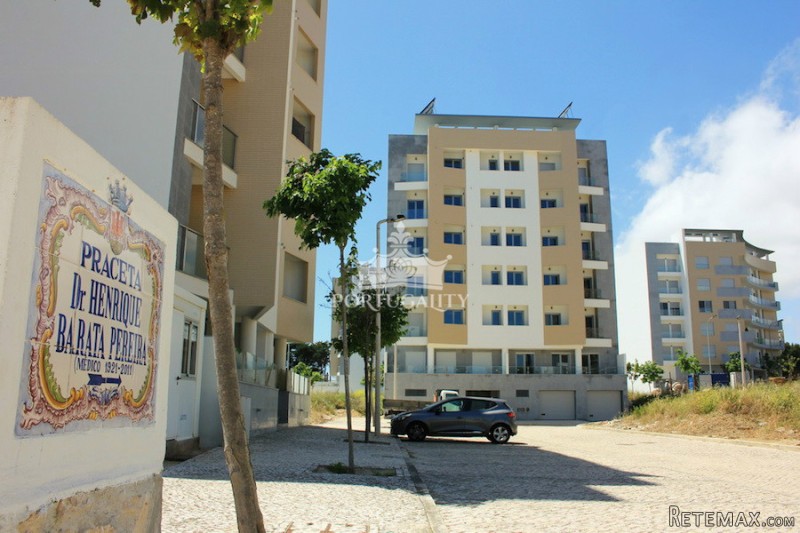 New Apartment Near The Beach Cascais..