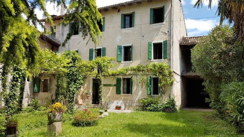 Aviano (Marsure) - Villa, 3br. or more..