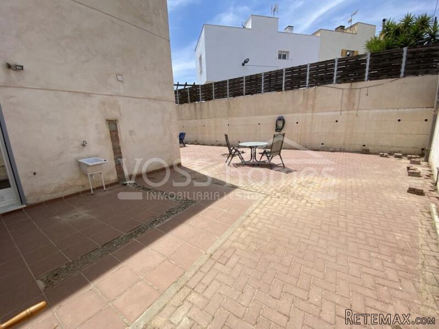 NEW & EXCUSIVE TO VOSS HOMES - A very spacious, modern.. - 9