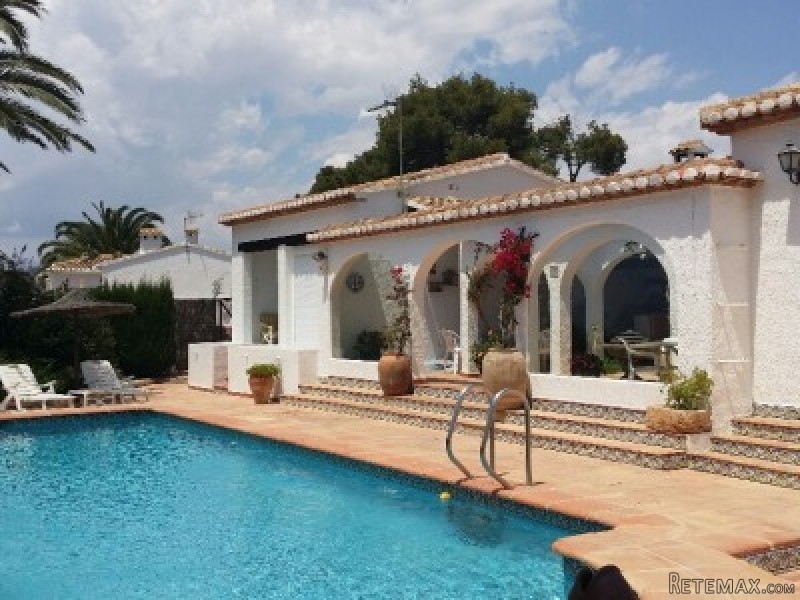 4 Bedrooms - Villa - Alicante - For Sale - 2