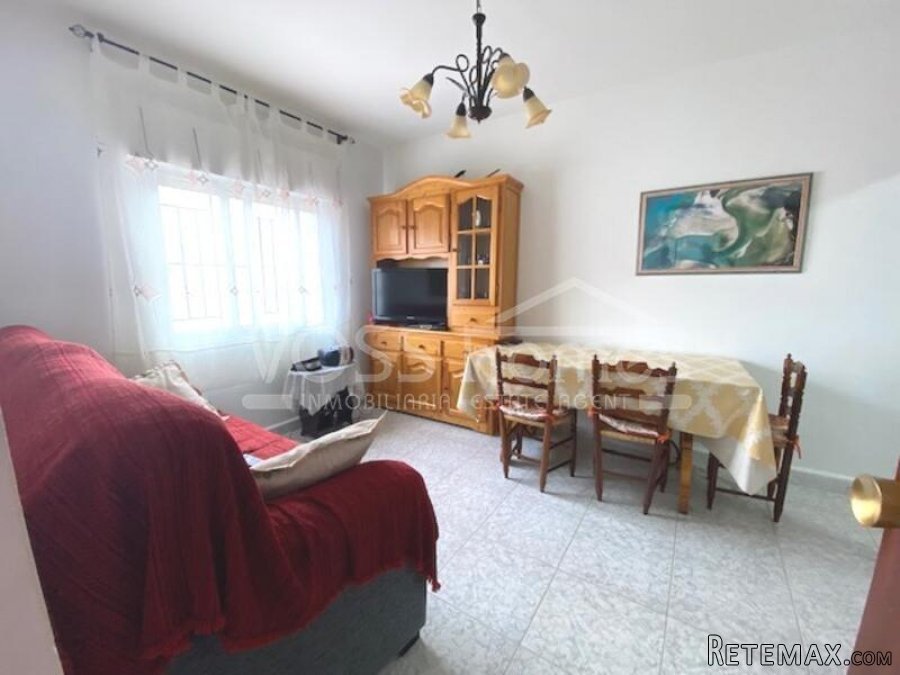 NEW LISTING TO VOSS HOMES - A spacious 3 bed, 2 bath Town.. - 3