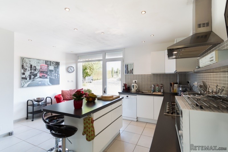 Stunning 4 Bed Villa With Swimming Pool.. - 2