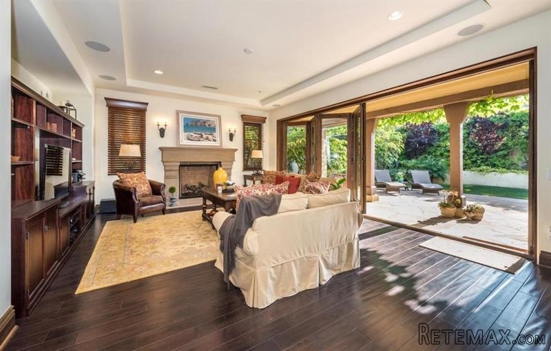 3 bedroom House For Sale: 227.. - 2