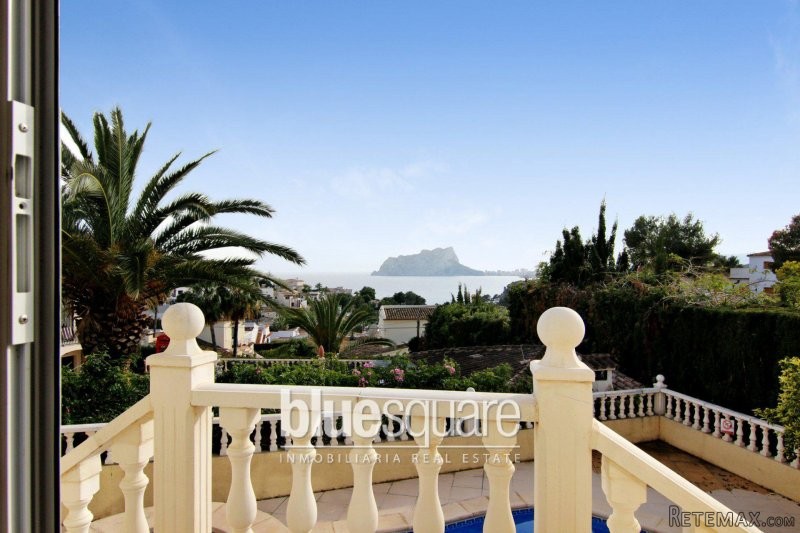 Beautiful villa with fantastic sea view