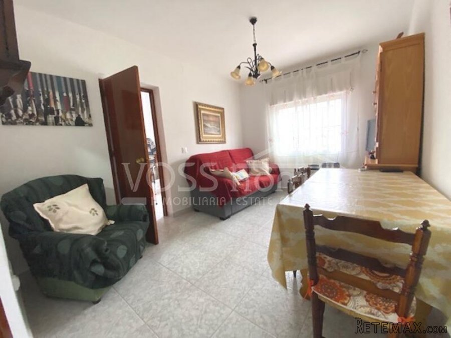 NEW LISTING TO VOSS HOMES - A spacious 3 bed, 2 bath Town.. - 4