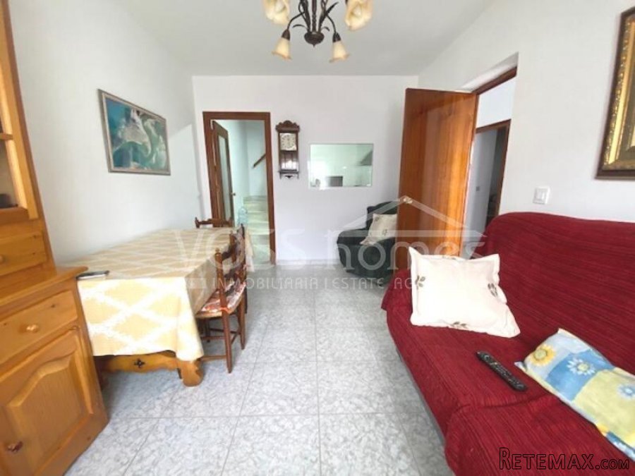 NEW LISTING TO VOSS HOMES - A spacious 3 bed, 2 bath Town.. - 5