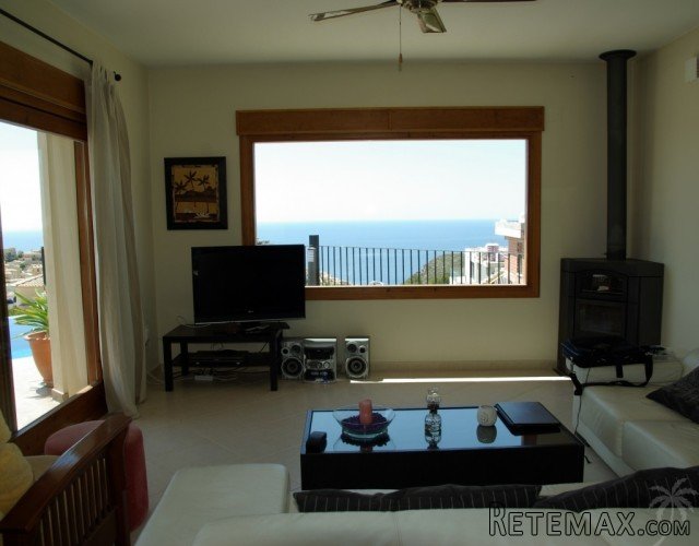 Single storey detached villa with panoramic sea views.. - 5