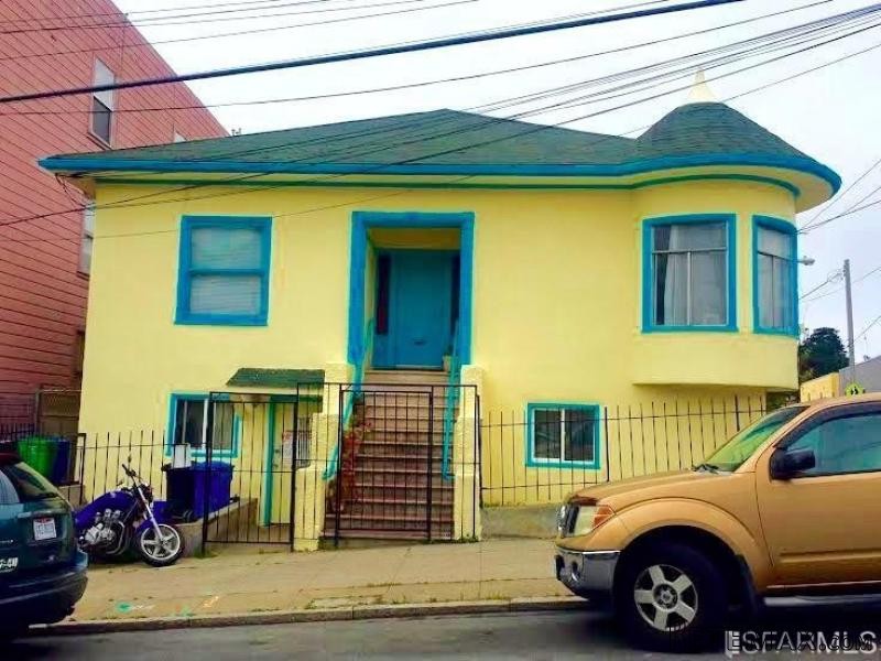 2 bedroom House Share For Sale: 123..